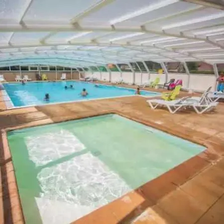 Camping 4 Etoiles - Piscine - Eed0ed Campingplads